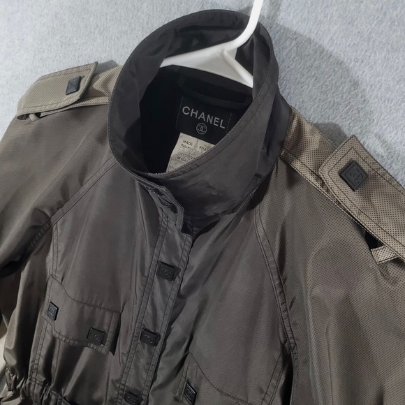 Chanel CC Trench Rain Coat Auth Size 40 US Medium Belt Jacket Runway Auth - Picture 3 of 11